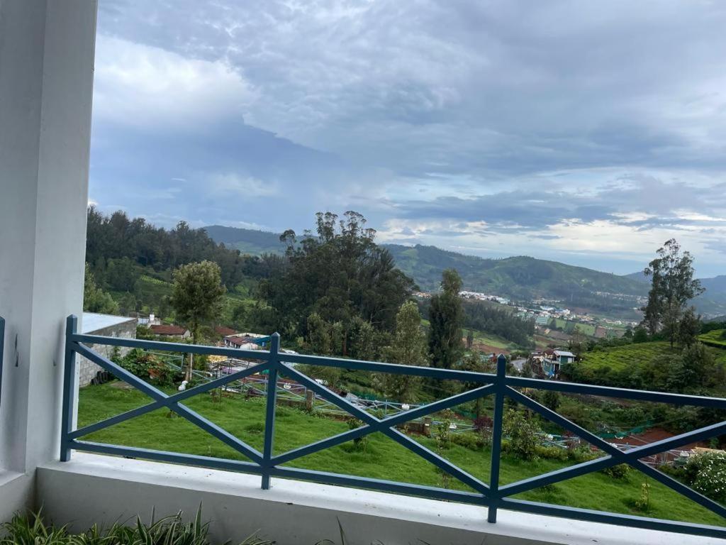 Orchard Valley View Ooty Bagian luar foto