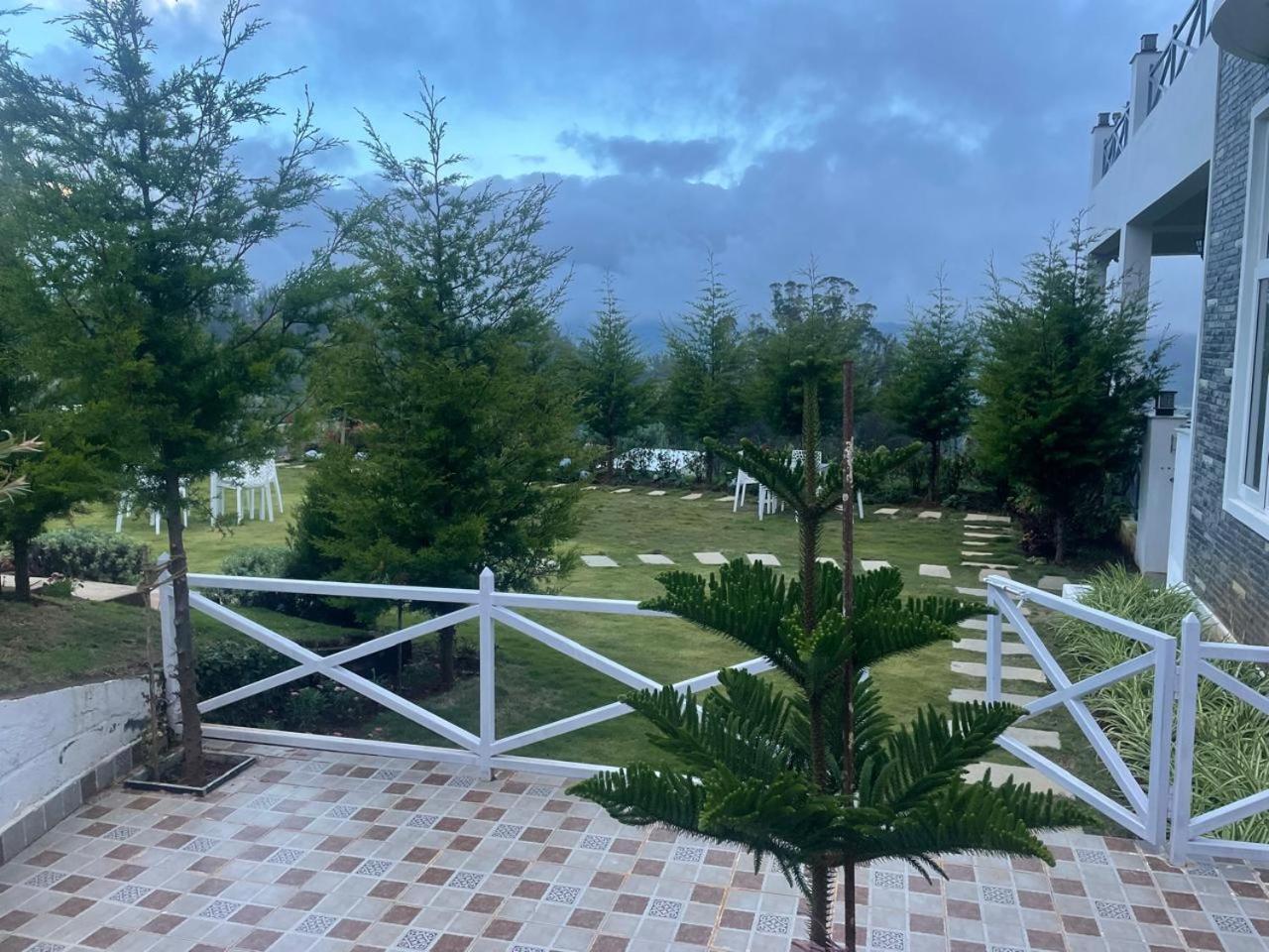 Orchard Valley View Ooty Bagian luar foto